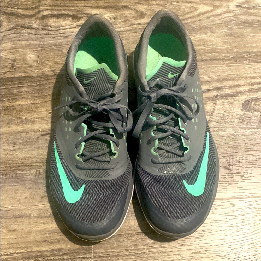 Nike shoes